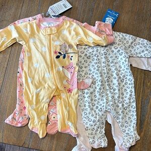 Gerber Newbron Sleepers/ Footies NWT